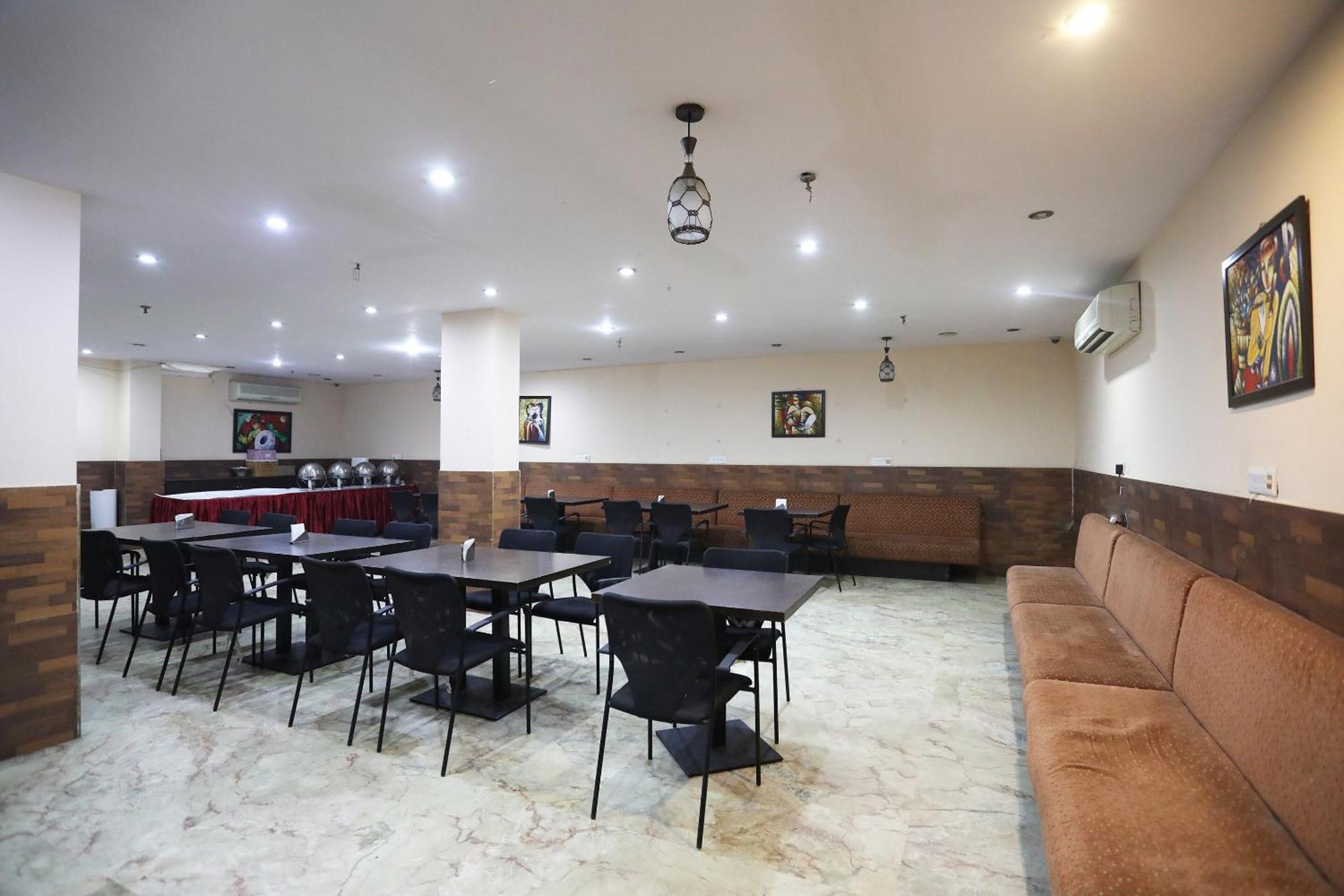 Oyo Hotel Vedas Heritage Delhi Kültér fotó